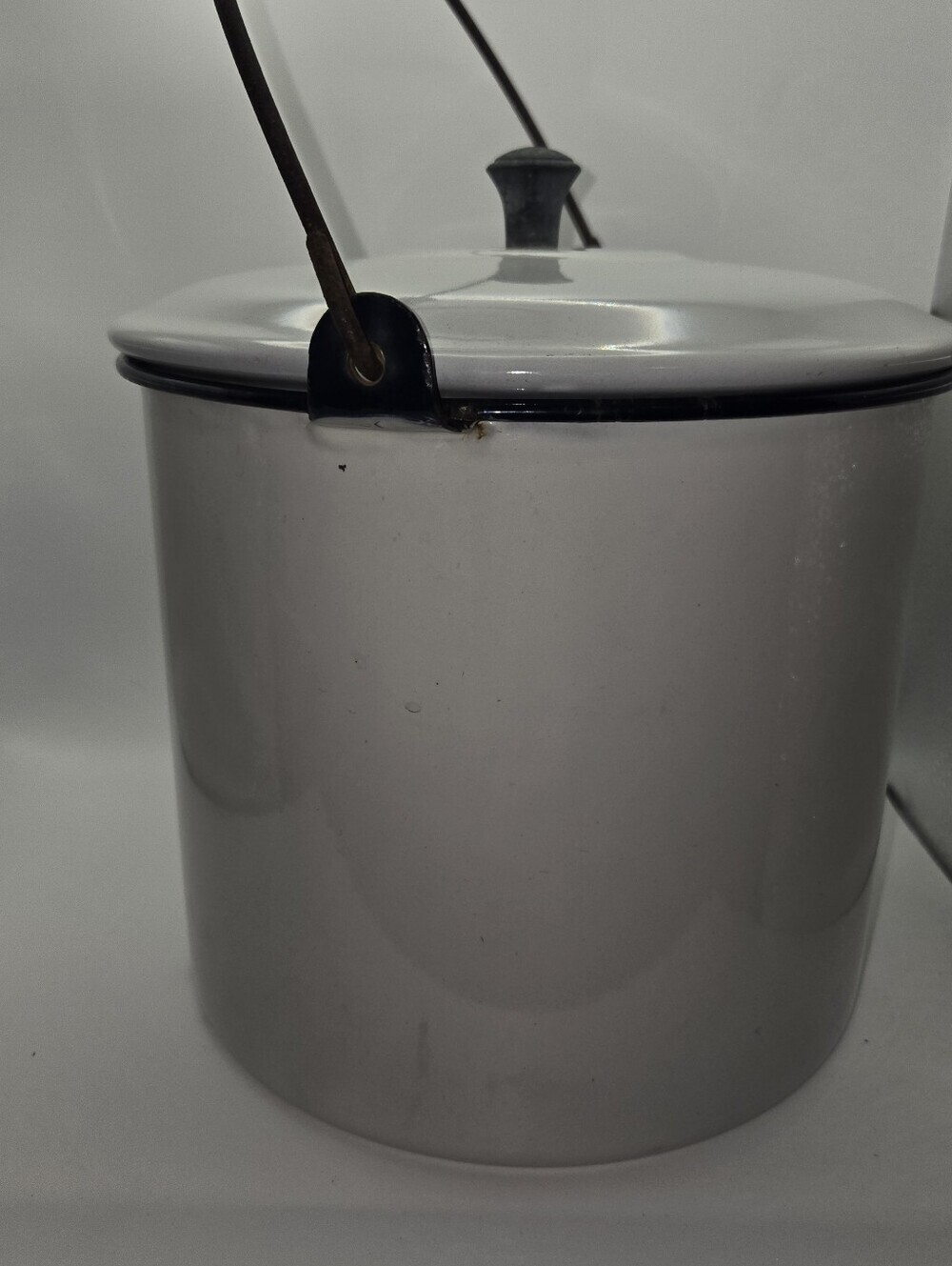Vintage Blue & White Enamel Stock Pot Bottom Has Cracking Water Line Metal - Picture 3 of 9